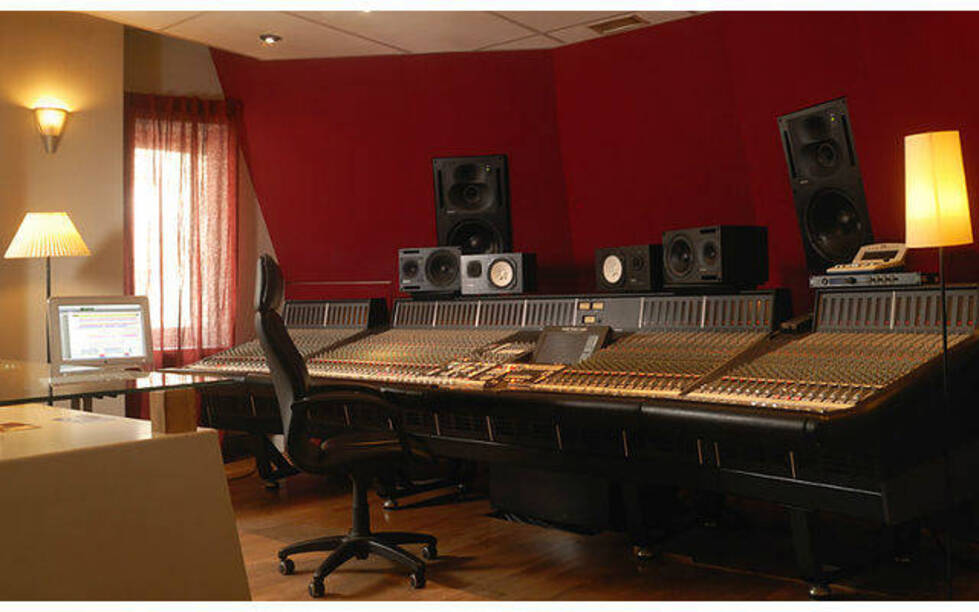 Studios Ferber : les plus grands sont venus enregistrer dans le 20e – Mon  Petit 20e